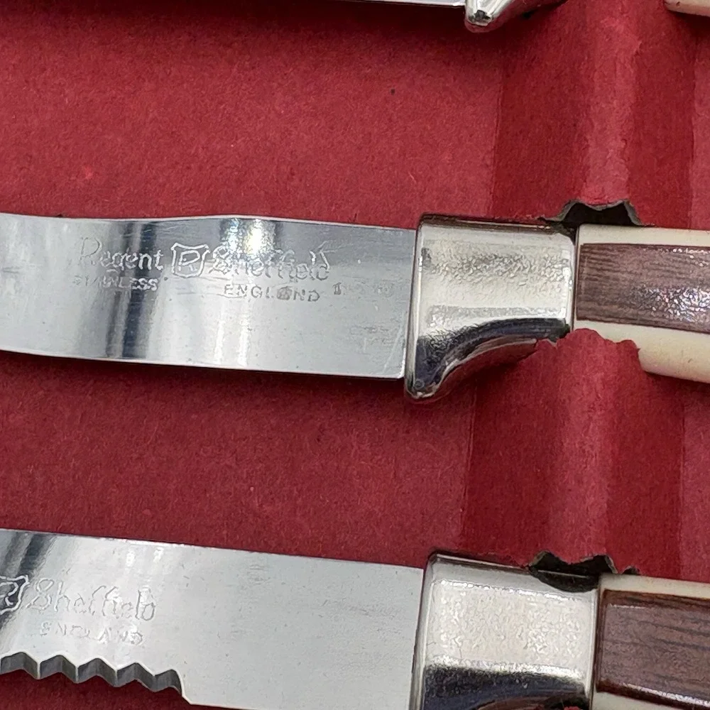 Vintage Regent Sheffield Stainless Steel 19 Piece Treasure Chest Cutlery Set New